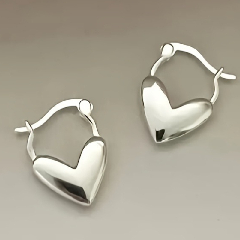 Women's Elegant Heart-Shaped Hoop Earrings, Fashion Statement